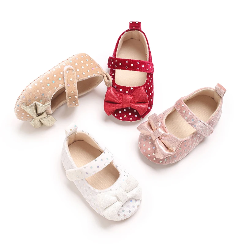 

Newborn Baby Shoes with Fabric Sole, Elegant and Breathable, Casual Baby First Walking Shoes, 4 Colors, Spring, 0-18