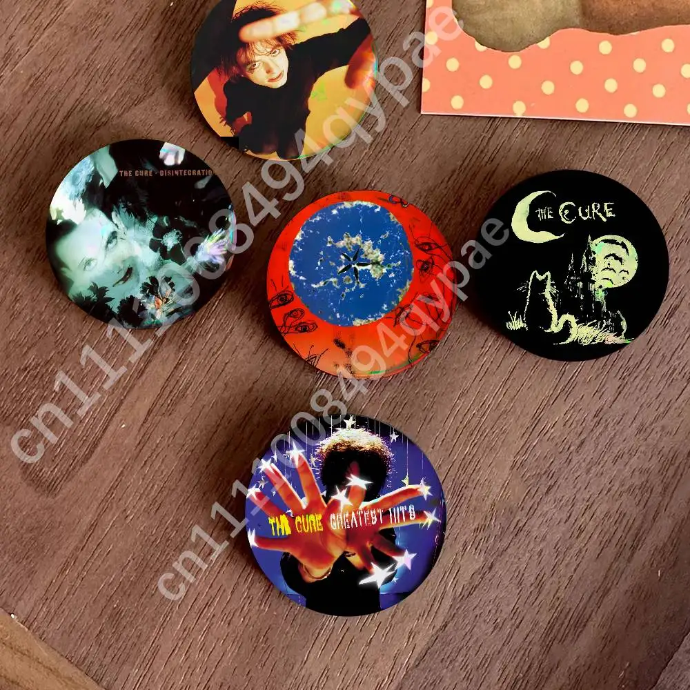 The C-Cure Robert Smith Button Pin Single Pack Anime Merch for Ita Bags Badge Collectible Buttons