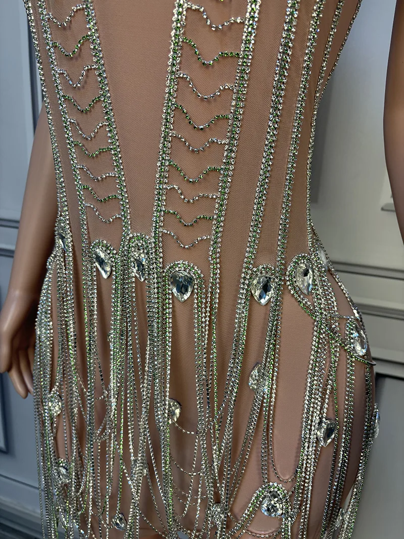 เพชรเครื่องแต่งกายวันหยุดริมทะเล Fringed Slim Dress นักร้องเครื่องแต่งกายจัดเลี้ยงชุด Vestido Corto Elegantes Vestidos De Festa
