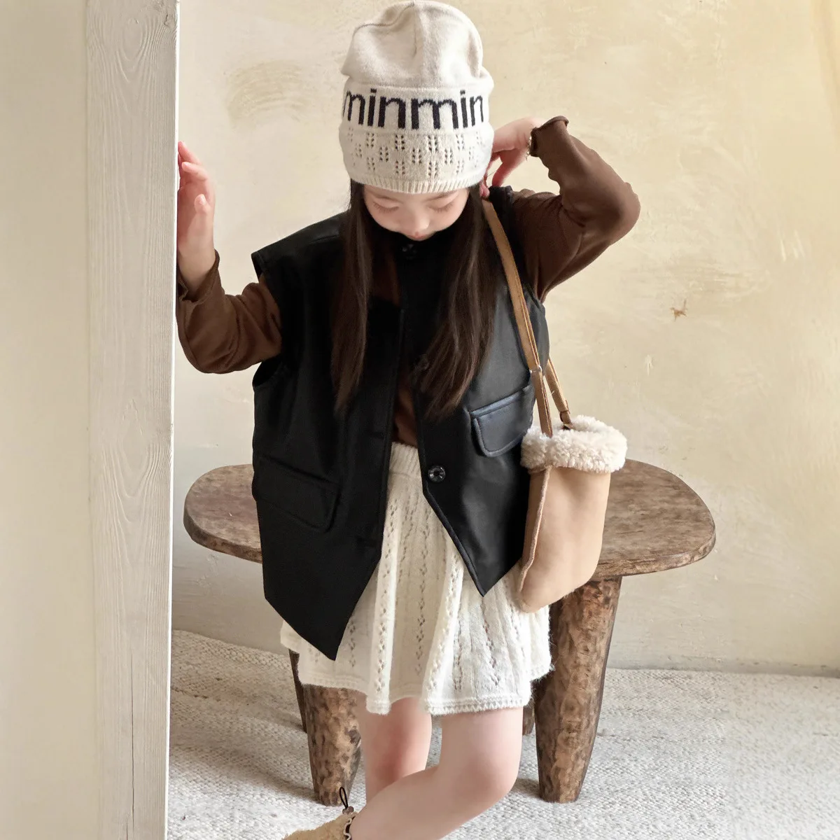 الفتيات نمط المشمش نسيج جوفاء محبوك تنورة الأطفال الخريف والشتاء لطيف الرياح كلمة تنورة