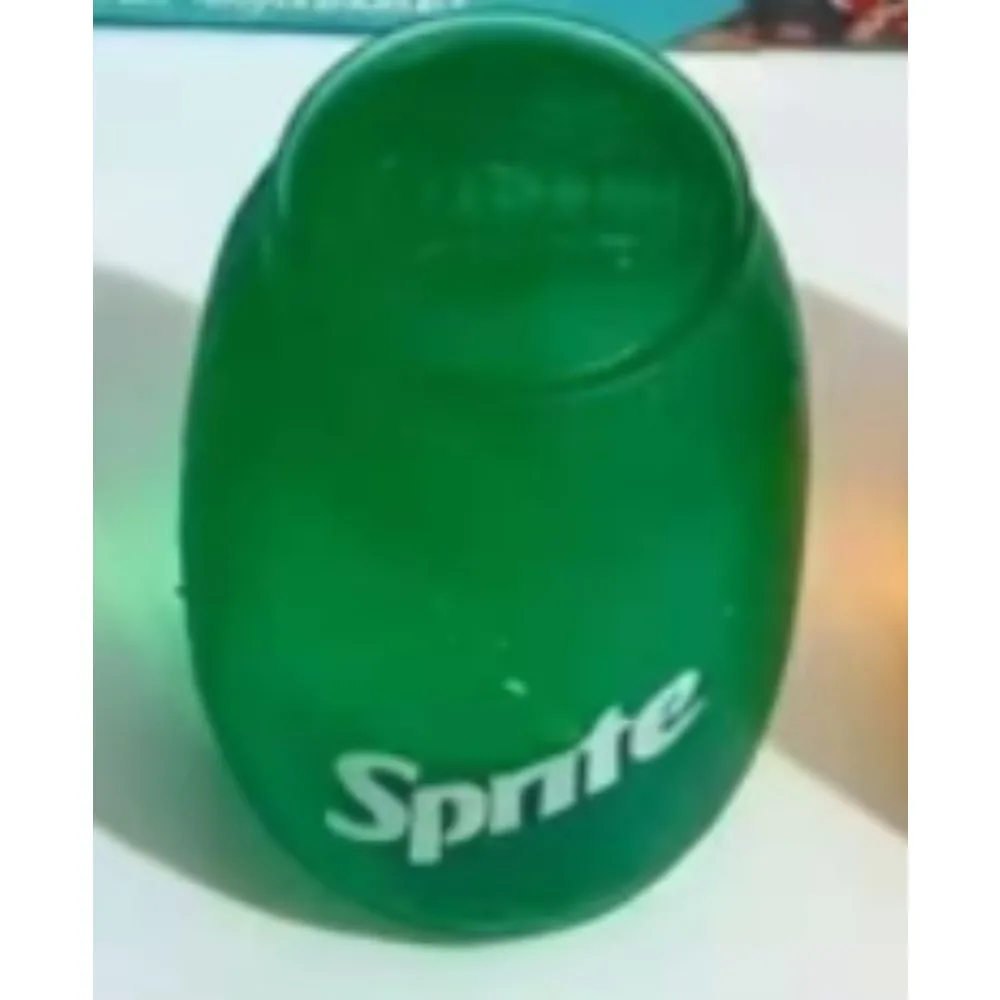 brinquedo-anti-stress-fofo-e-colorido-em-formato-de-copo-de-cafe-gelado-brinquedo-de-apertar-tipo-massinha-mini-copo-portatil-para-descompressao