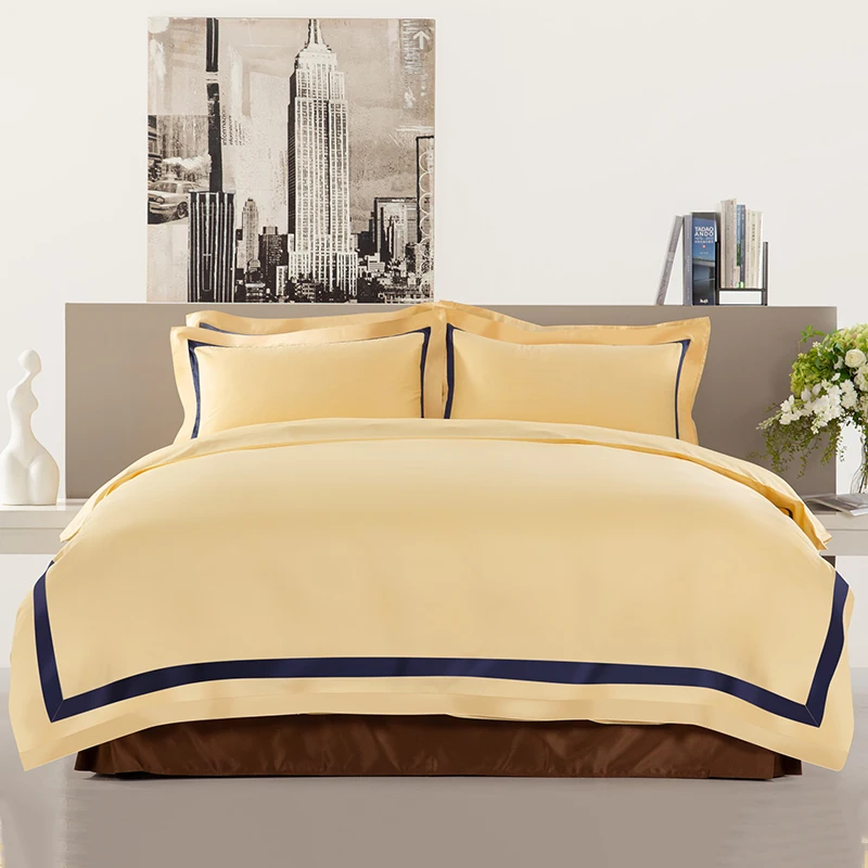 Newly Design White Customized Logo 3 Piece Cotton Soft Bed Sheet Bedding Set