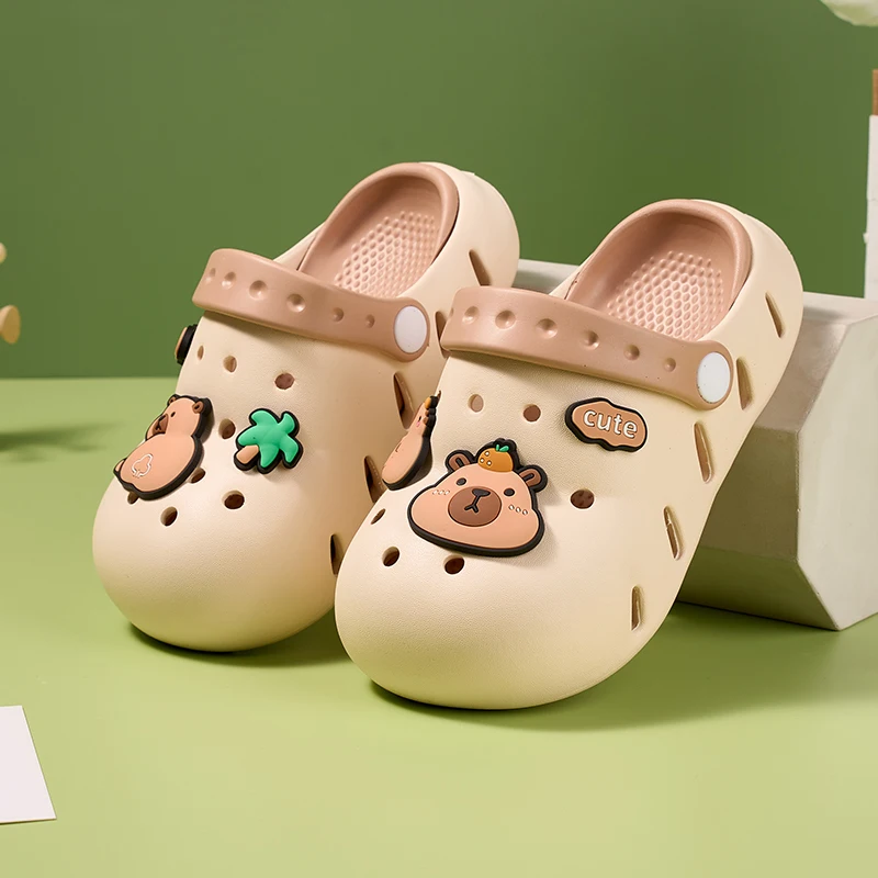 Capybara Sandals for Girls Boys Summer Comfortable Beach Non-slip Kids Shoes Closed Toe Children Clogs Cute Printing 6-12 Years