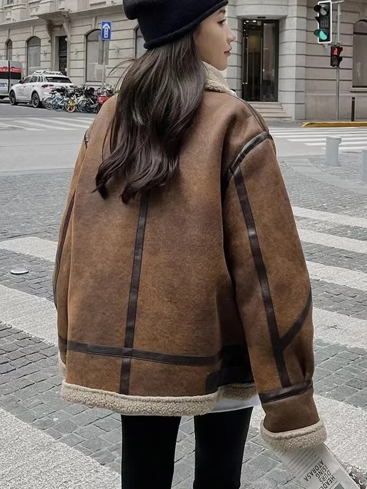 Chaqueta de ante de imitación de piel de oveja para mujer, abrigo cálido de manga larga con cremallera, informal, grueso, para motociclista, invierno, 2023