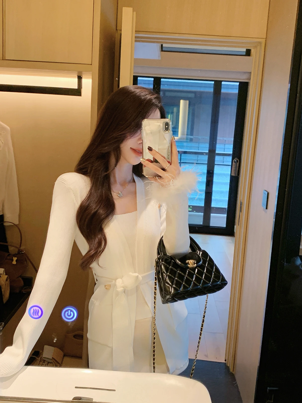 

Вязаный кардиган JustQin с манжетами из страусиных перьев, новинка 2025 года, женская модная верхняя одежда для свиданий