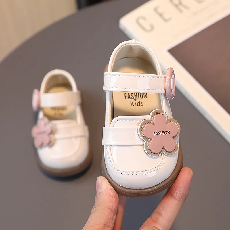 2024Spring and Autumn1-3Soft Bottom Toe Cap Girl Toddler Shoes