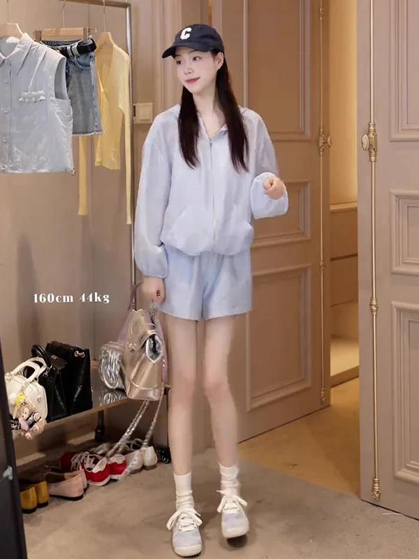 

Osprey Seven: Новый женский летний спортивный легкий повседневный костюм с защитой от солнца, комплект из двух предметов: куртка с капюшоном и шорты, модный