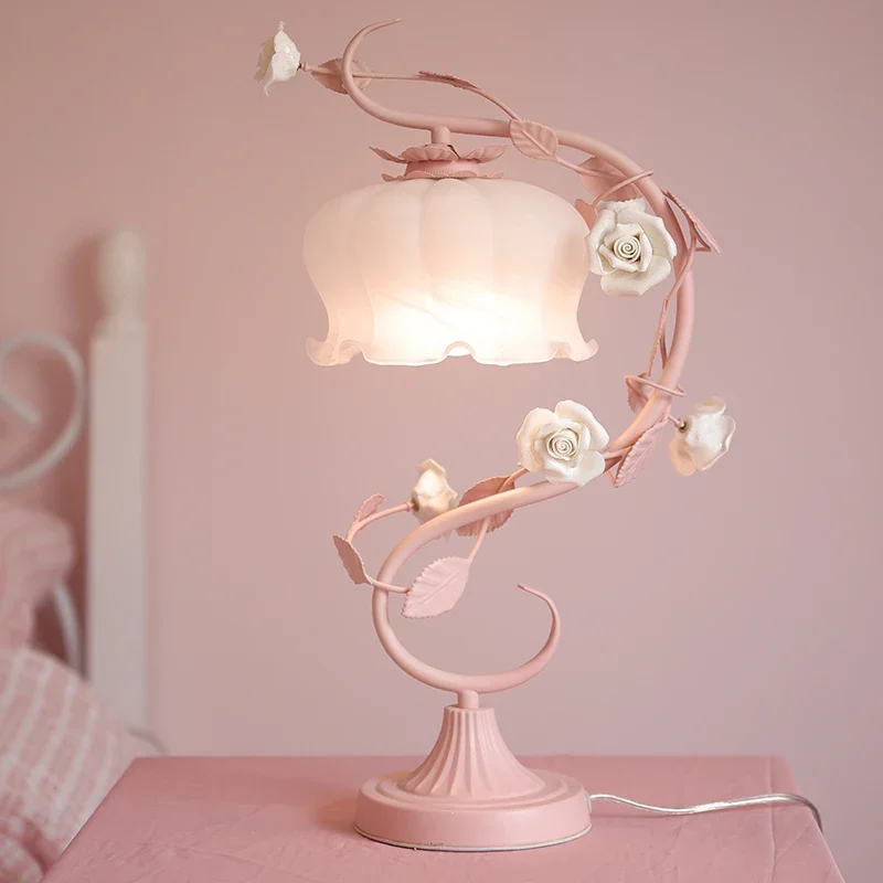 

Romantic European-style Rose Flower Pink Desk Lamp Modern Contracted Creative Bedroom Pink Girl Children Room Bedside Lamp