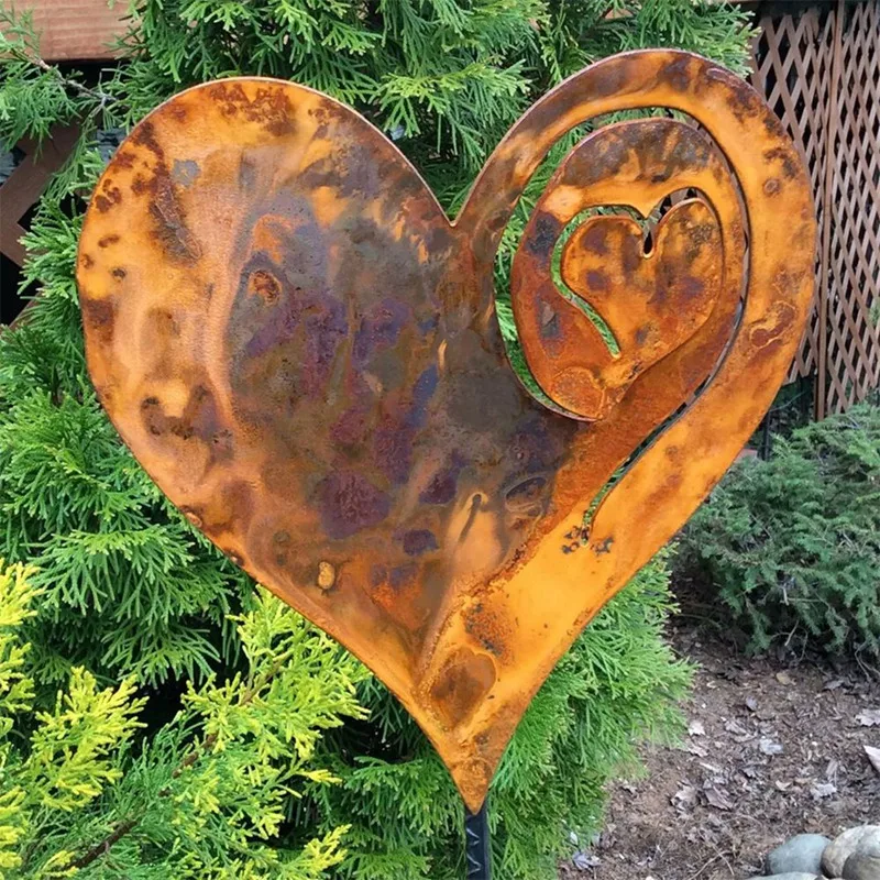 1PCS Heart In The Garden Love Pillar Inserted Heart Stake In The Garden Rusted Heart Made Of 14Ga Metal