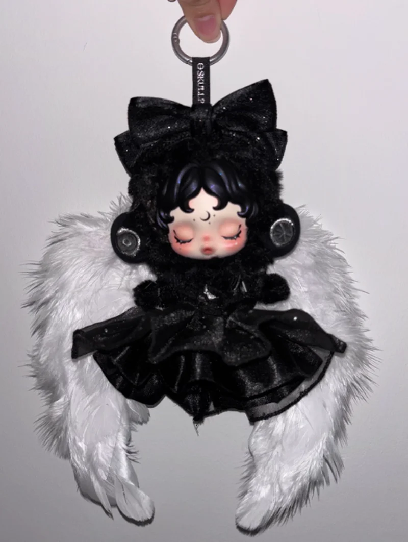 

Sleepless Theater Vinyl Dolls Collectible Toys with Exquisite Hairbands And Baby Clothes for All Ages No Doll Included