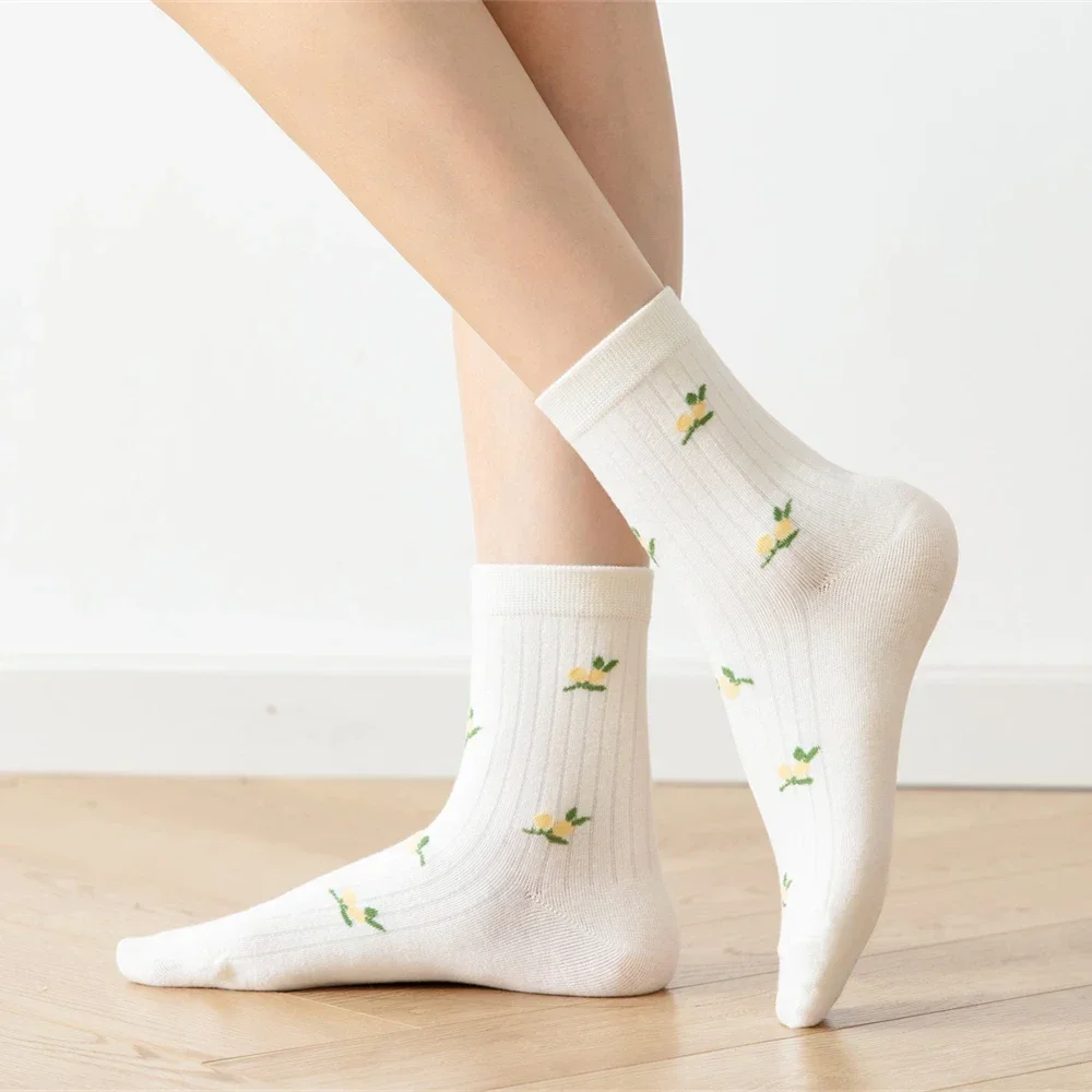 Chic Funny Literary Fresh Academic Style White Soft Cotton Harajuku Socks Bear Flower Plant Spring Summer
