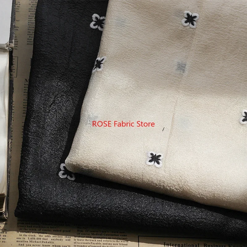

Black And White Small Floral Embroidery Fabric For Vocation costume, Shirts,Bridal Gown