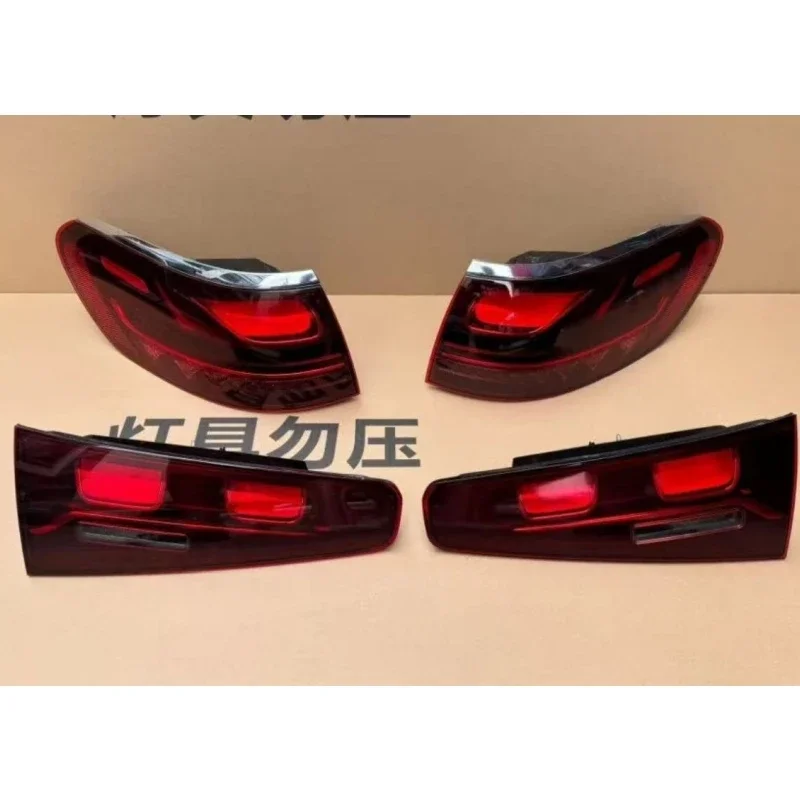 Suitable for Mercedes-Benz GLS X167 Tail Light Brake Light A1679067610 A1679067510 Second-hand Original High Quality EU Version