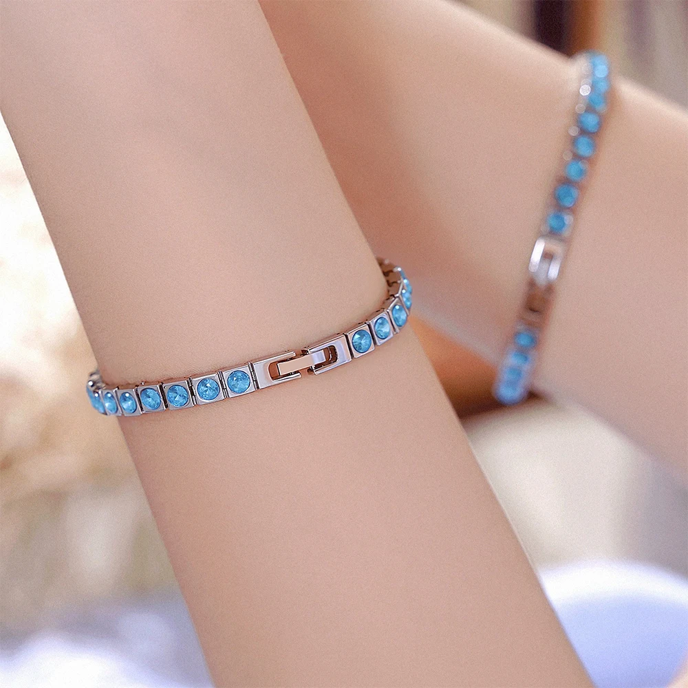 Bee Sister 新しい腕時計女性エレガントなハイエンドライト高級ブルーダイヤモンド防水合金クォーツ女性の腕時計ギフト