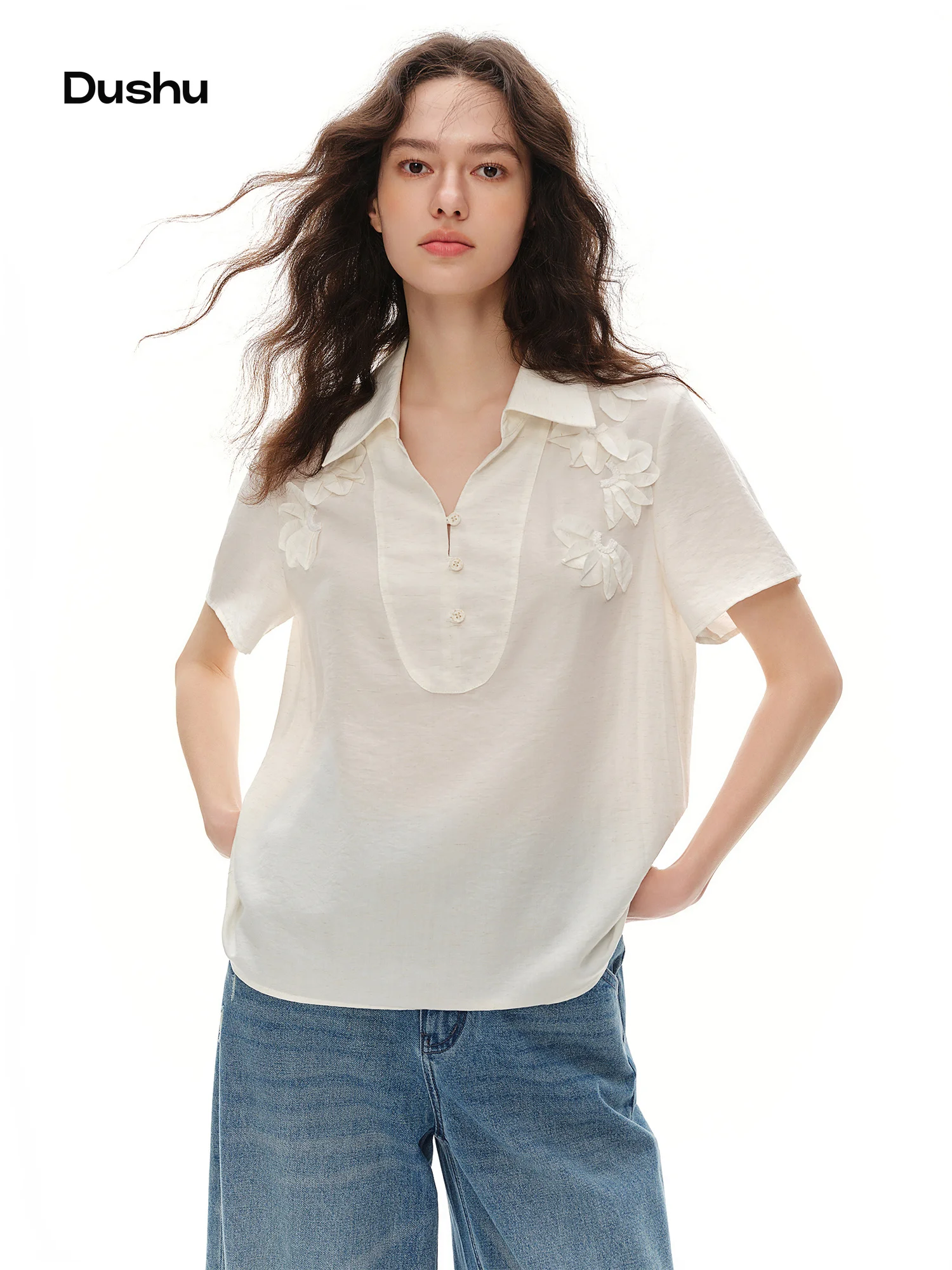 

DUSHU 2026 Summer Women Linen Texture Cut-Out Blouse Short Sleeve Floral Embroidered Top Fairycore Nature Inspired Office Style