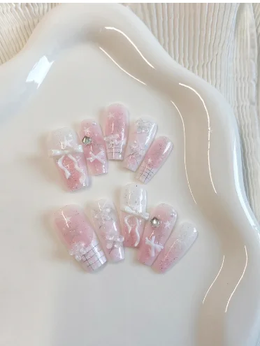 10-Piece Long Coffin-Shaped Press-On Nails, Nude Pink Gradient Bow Plaid Long Press-On Fake Nails, Healing Gentle Style, Versatile for School Classes, Sweet and Academic Style, Korean Pure Desire Style Nail Tips