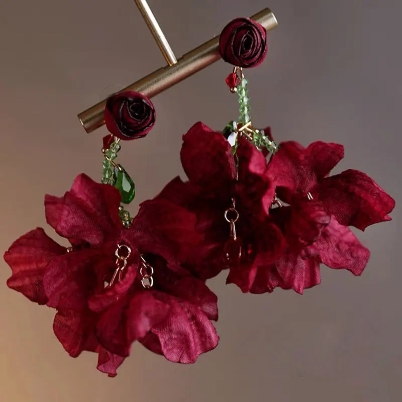 New Autumn and Winter Exaggerated Rose Earrings Women's Burgundy Temperament Flower Stud Earrings