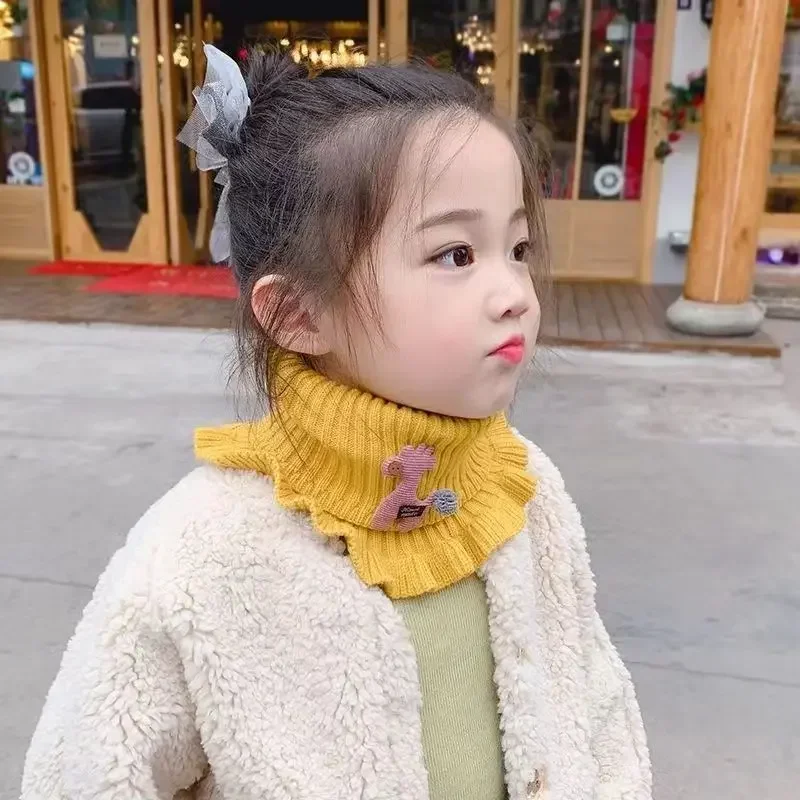 Kinder gestrickter warmer Schal Cartoon Spitze Halsring für Jungen und Mädchen Winter Halsbedeckung Modischer Babyschal