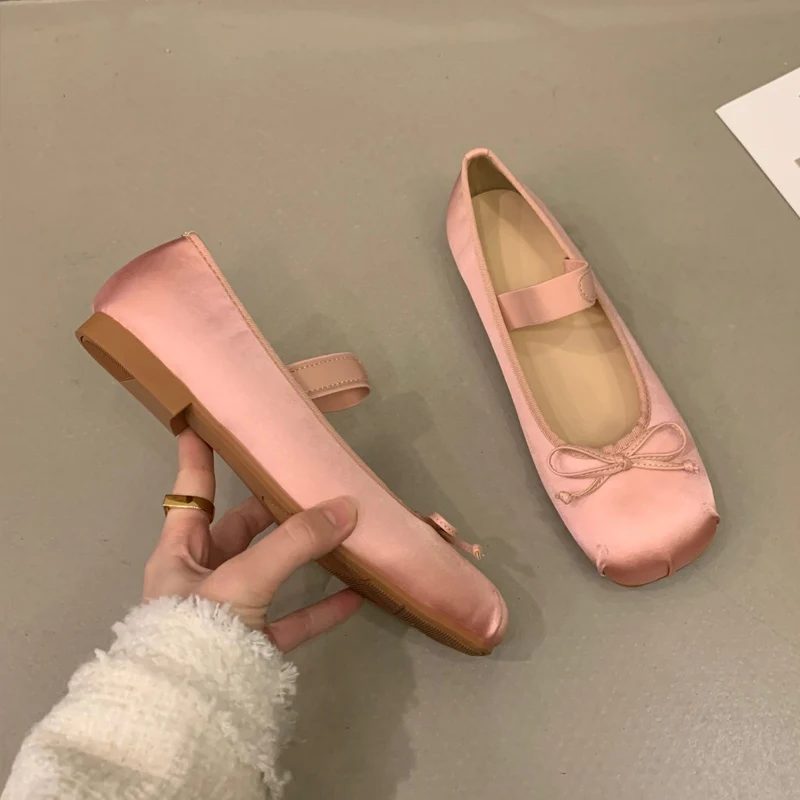 2023Luxury Satin Silk Ballet Shoes Woman Classic Square Toe Bowtie Elastic Band Ballerina Flats Ladies Soft Loafers