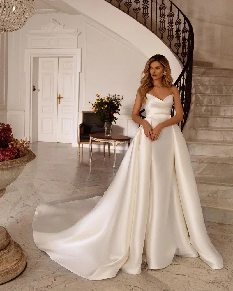 

Customized Glamorous Mermaid Dresses Overskirts V Neck Satin Wedding Dress Sweep Train Robe De Mariee Bridal Gowns