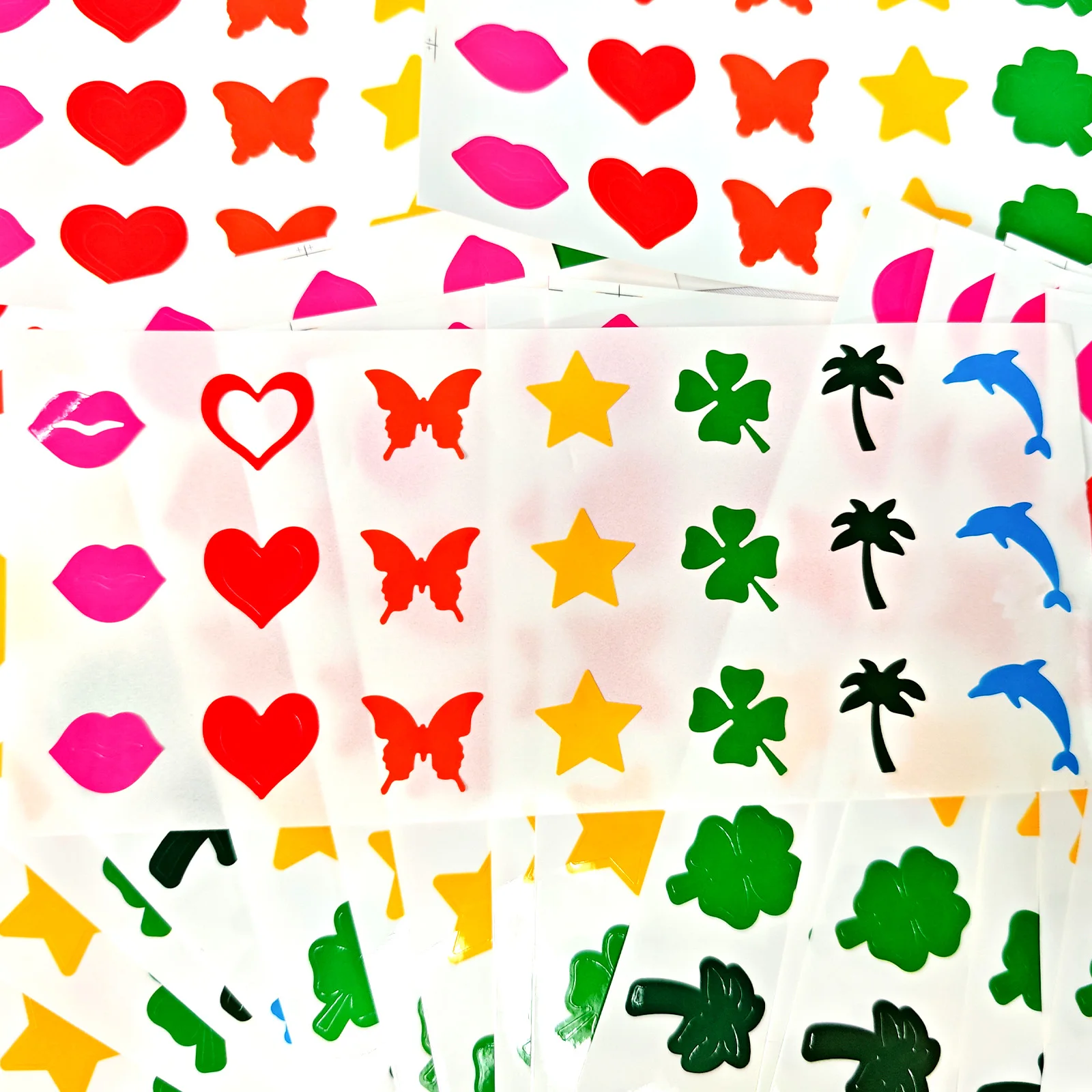 10 Sheet/Pack Tanning Stickers DIY Tanning Bed Stickers for Body Heart Labels Perforated Self Adhesive Small Sun Stickers