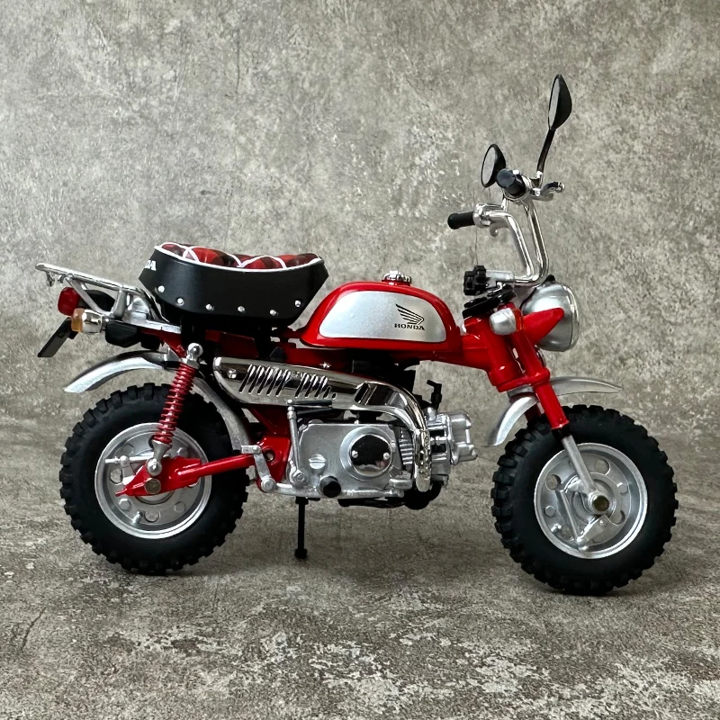 AOSHIMA 1:12 2009 HONDA  Monkey  Z50J Motorcycle model Static ornament Birthday present New Year gift