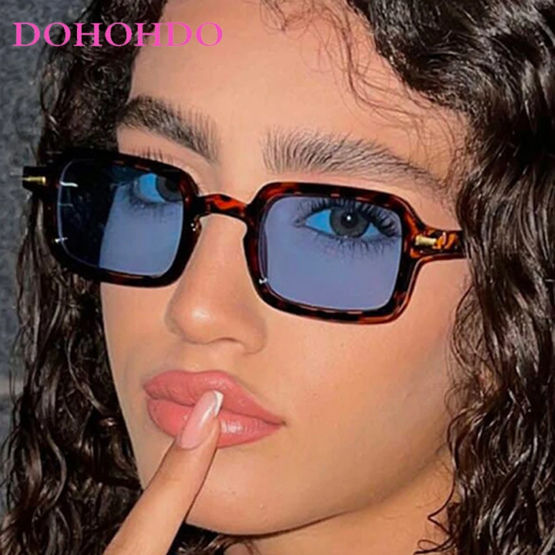 

Fashion Designer Rivets Small Square Sunglasses Classic Men Women Sunglasses Summer Traveling Driving Shades Female Lentes UV400