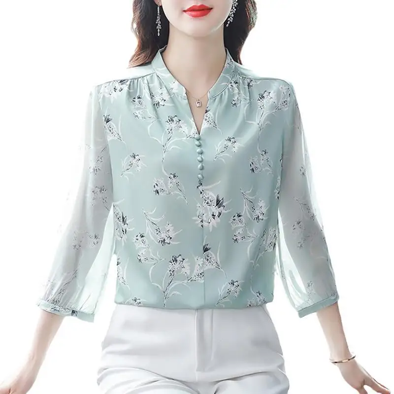 Chiffon Shirt Women Summer 2025 New Fashionable and Chic Pullover Temperament and Centre-sleeved Top