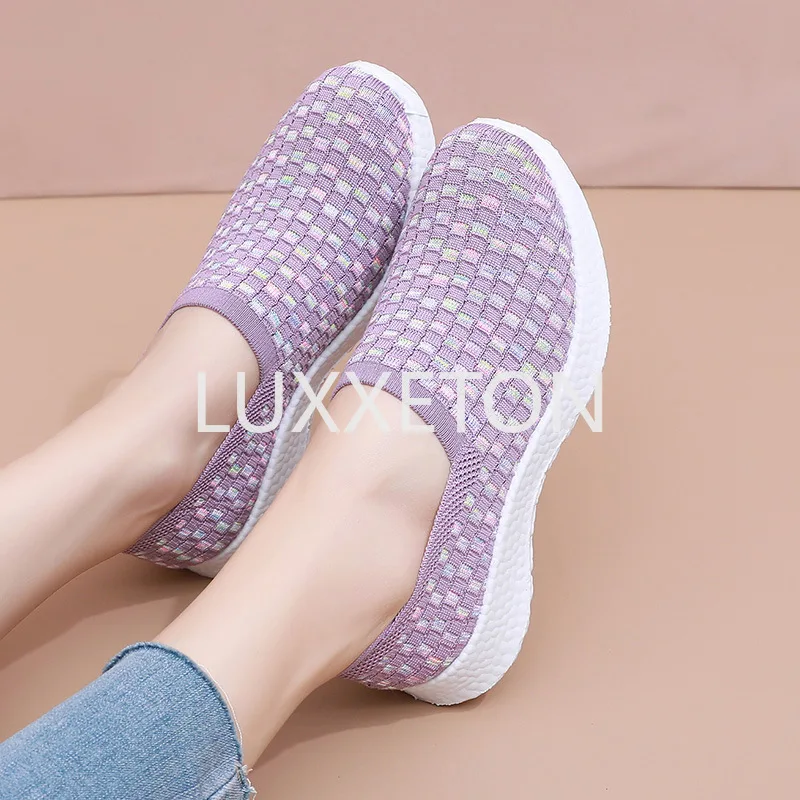 2024 Spring and Autumn Season Thick Sole Women\'s Knitted Round Head Shallow Mouth Lefu Shoes Fashionable One Step Lazy Shoes