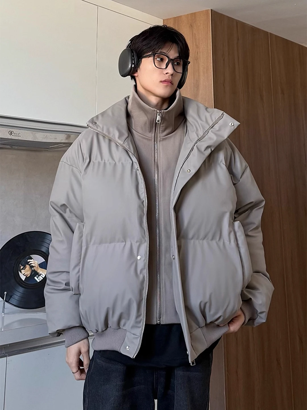 

ay Thiened down Cotton Jaet Men's Winter Warm Heavyweight Hoodl Stand Collar Bread Sle Coat American Casual Faion