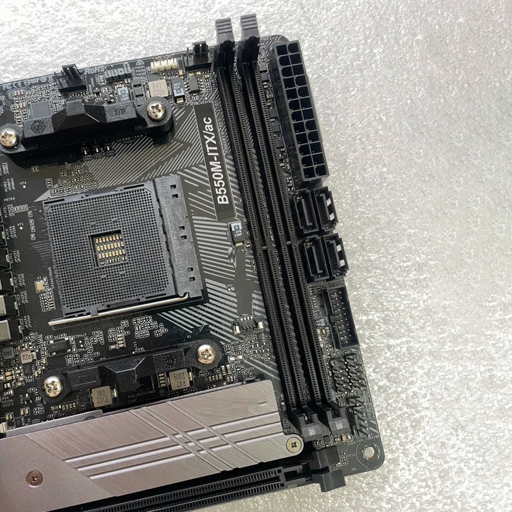 Per la scheda madre ASROCK LGA1200 DDR4 Mini-ITX DDR4 M.2 10a e 11a generazione B550M-ITX/AC