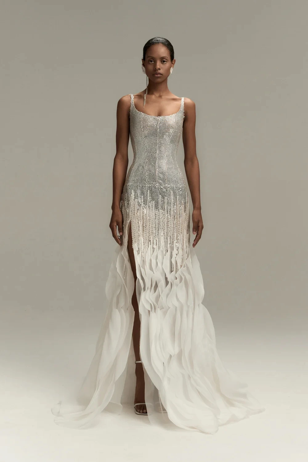 

Customized Elegant White Organza Wedding Dress Formal Scoop Sleeveless Bridal Gowns Boho Straight Court Train Vestido De Novia