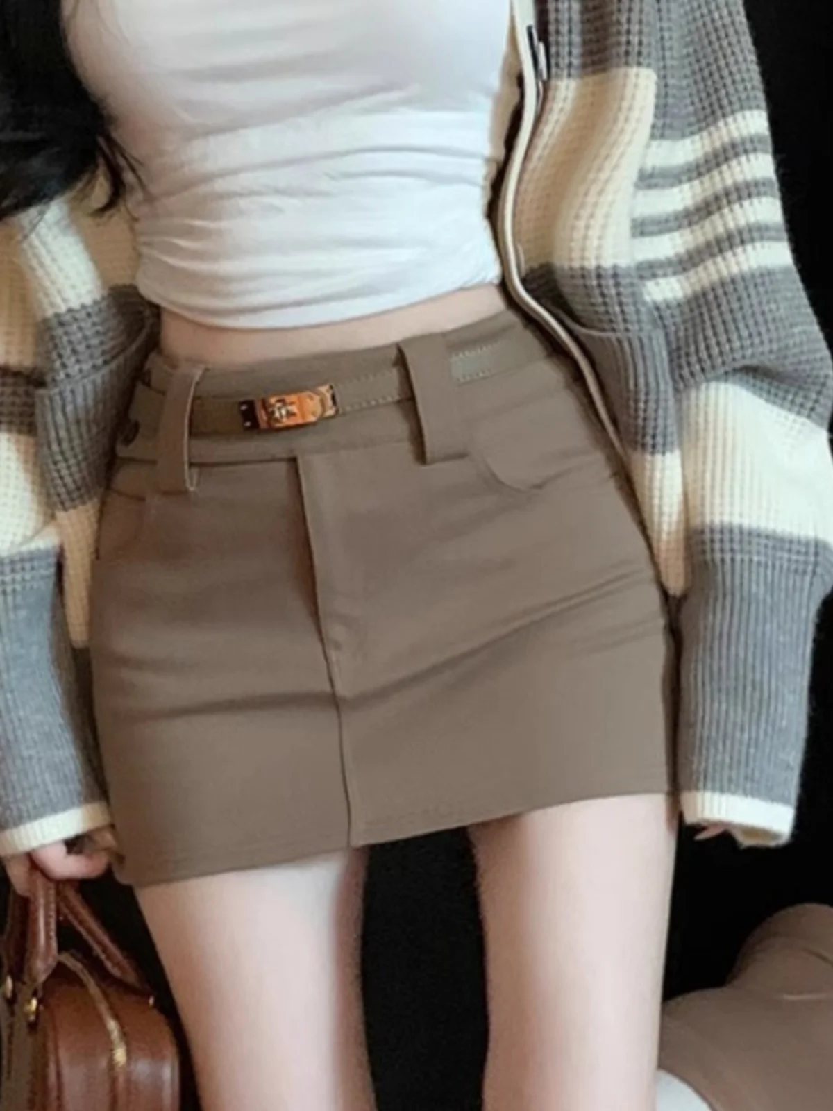 Khaki Versatile High Waist Commuter Short Skirt Women's Autumn Winter New Style Slimming A-Line  Skirt for Young Ladies