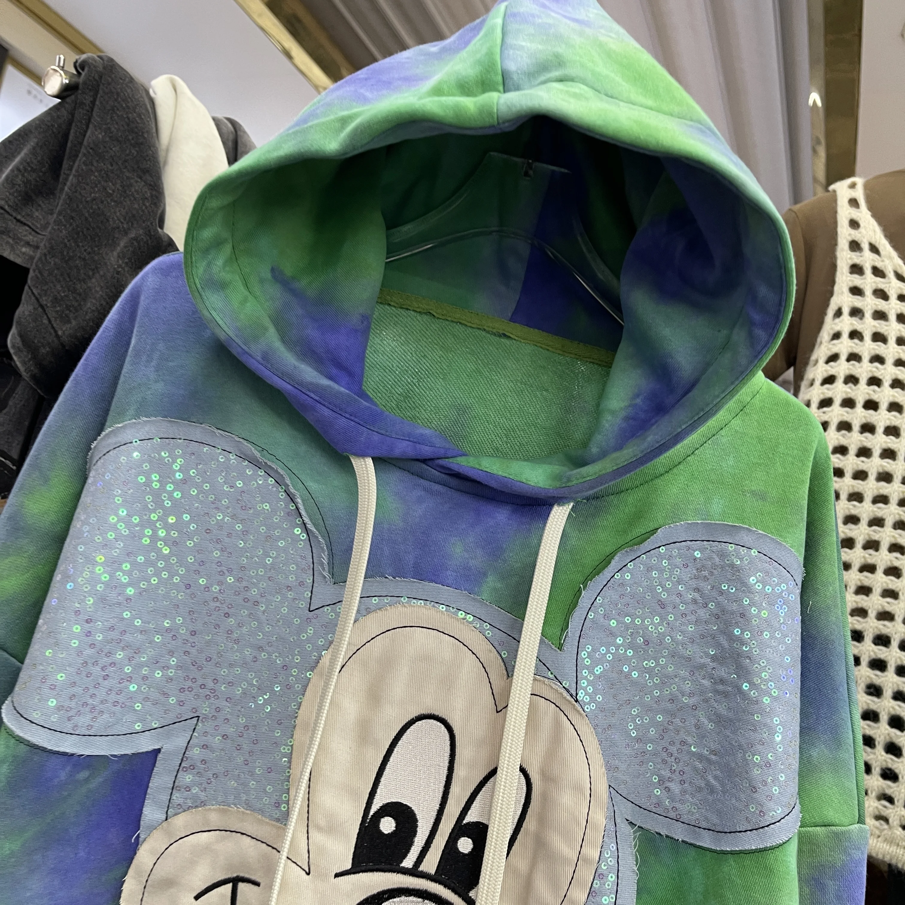 European Style Large Version Cartoon Retro Distressed  2025 Autumn New Loose Mid-Length Patchwork Tie-Dye Anime Hoodie