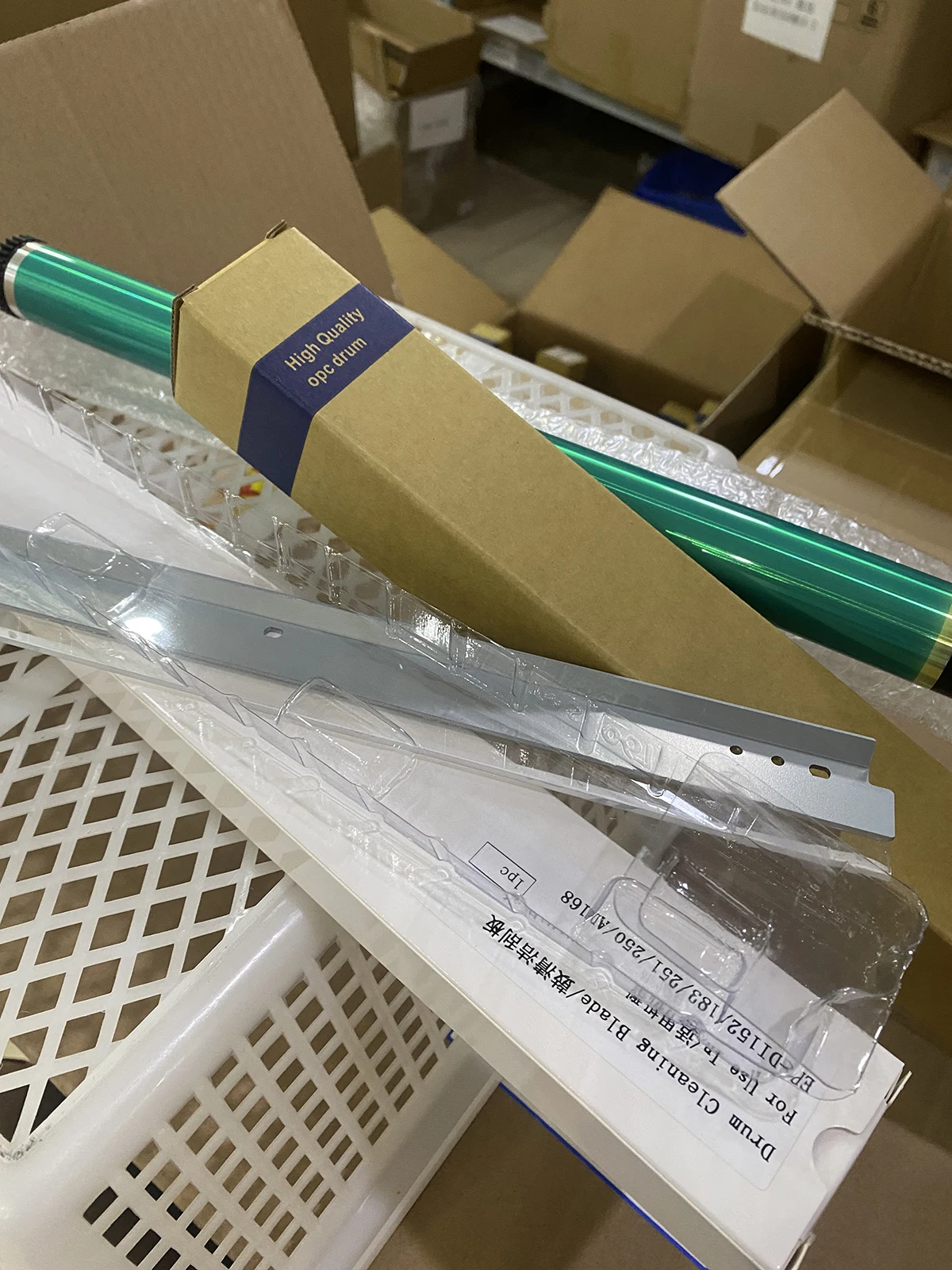 

1 комплект барабана DR114 OPC + лезвие барабана для Konica Minolta Di 152 183 1611 2011 162 163 164 165 180 181 184 185 195 210 211 215 220 235