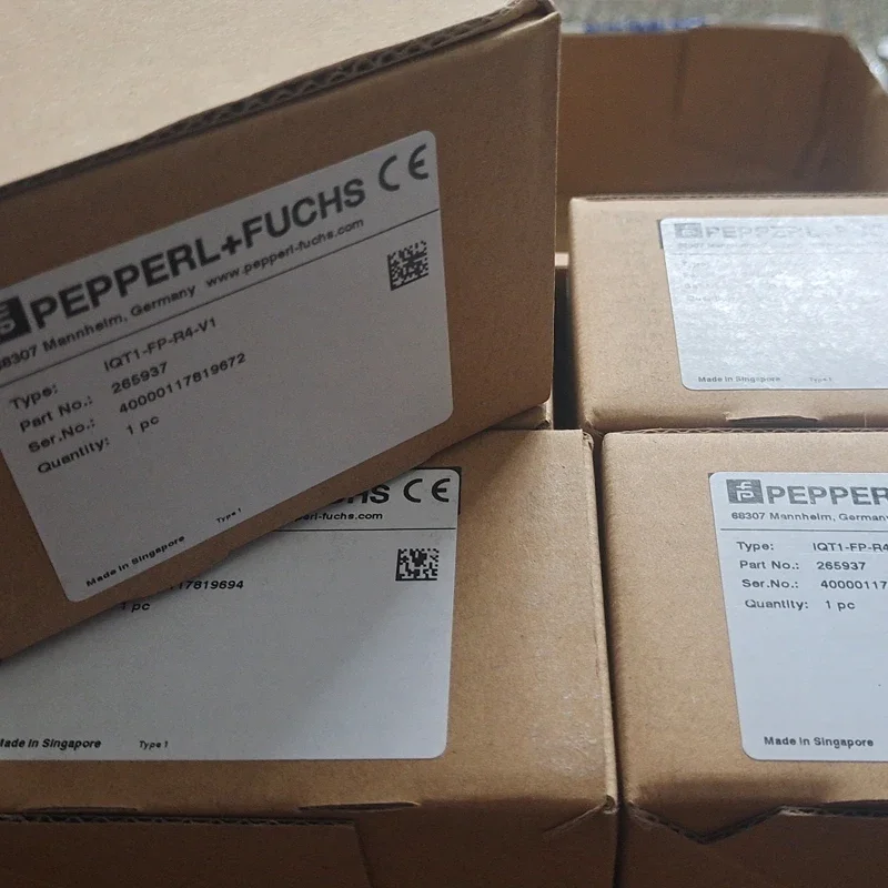 P+F Pepperl+fuchs IQT1-FP-R4-V1 The Read-write Head Is Imported From Germany, And It Is Genuine And In Stock