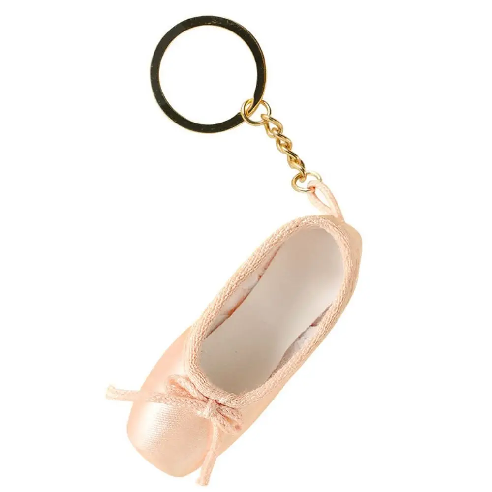 Llavero de satén con diseño de ballet, bonito colgante de aleación con forma de zapatos de ballet, estilo exquisito de zapatillas de ballet.