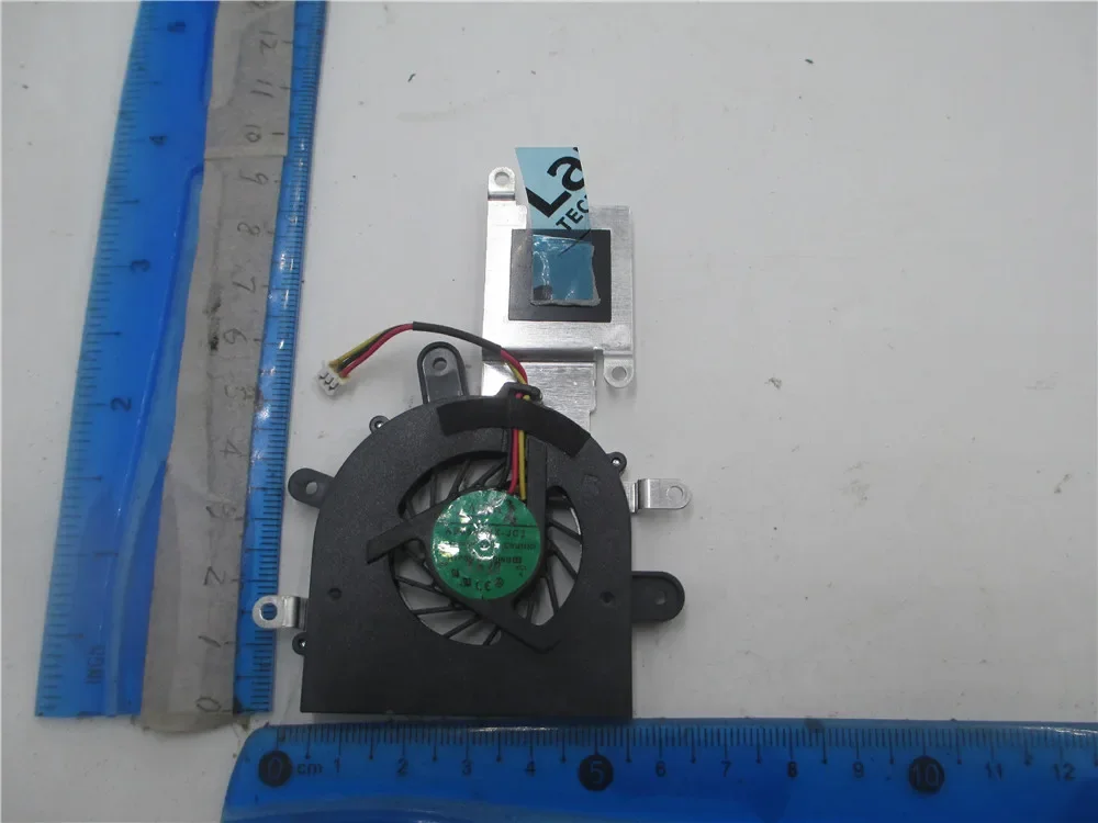 NEW Cooling Fan For  clevo M1110 ADDA AB0505HX-JC3 6-31-M111N-100 DC5V 0.35A 3PIN 3WIRE  6-31-M110N-103 cooling fan