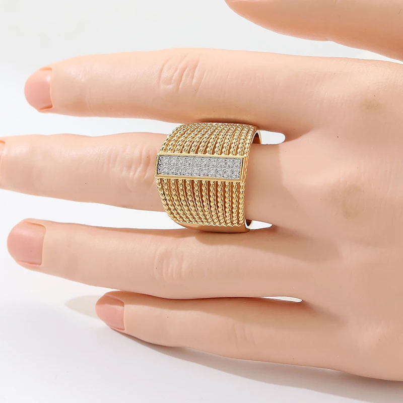 Copper Material Synthetic Zirconia Golden Plated Vintage Wide Ring Women Men Multi Layer Fashion Classic Party Festival Jewelry