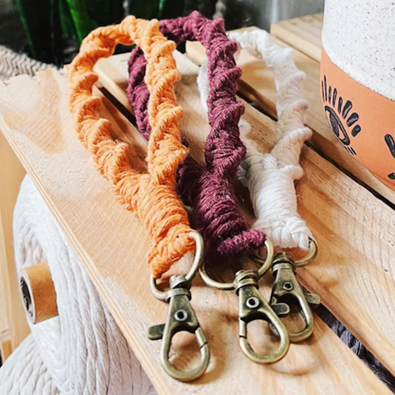 Creative Macrame Wristlet Keychain Lanyard Braided Key Fob Strap Lobster Claw Boho Keychain Teacher Gift Wholesale