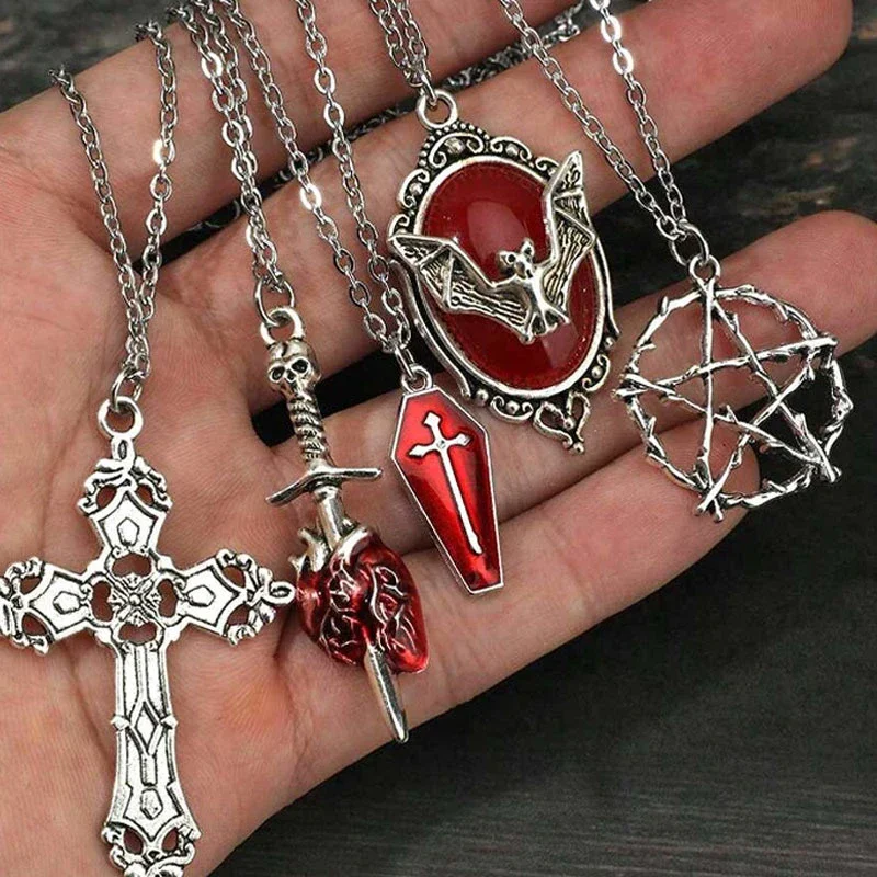 

5 Pieces Y2K Vintage Punk Style Necklace, Featuring Bat, Coffin, Arrow, Red Heart, and Star Designs, with Stainless Steel Chain,