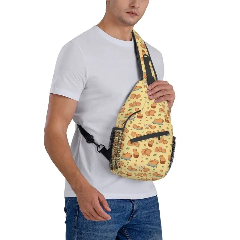 Cute Capybaras Pattern Sling Chest Bag Customized Shoulder Crossbody Backpack for Men Traveling Daypack