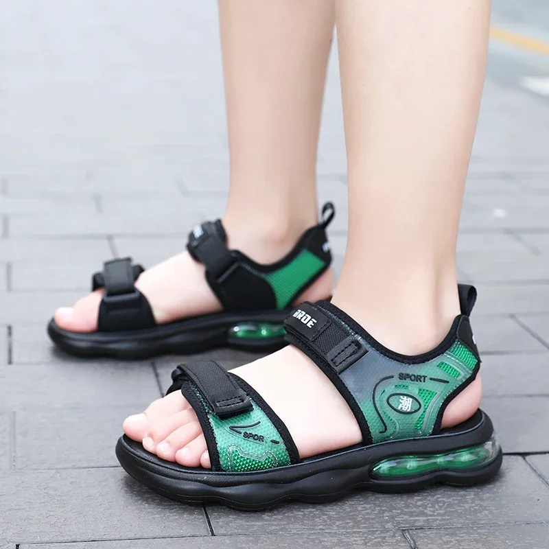 Children's Sandals 2024 New Summer Soft Sole Anti slip Boys Beach Shoes Open Toe Leisure Boys Sports Sandals