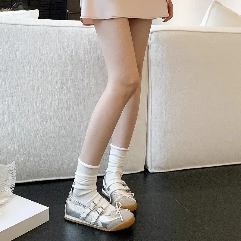 Chaussures plates de danse de Ballet pour femmes, sandales d'été à la mode, nouvelle marque de styliste, décontractées, peu profondes, 2024