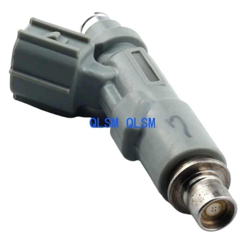 

1Pcs 23250-97204 Fuel Injector For Daihatsu Hijet Mini Truck Van S200P S210P 660cc 23209-97204 Auto Engine Nozzle Replacement