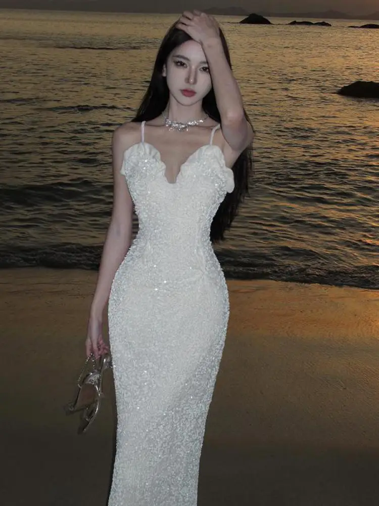 White Elegant V-neck Sparkly Sequin Dress Women Korean Fashion Spaghetti Strap Party Evening Dress Ladies Sexy Club Backless New