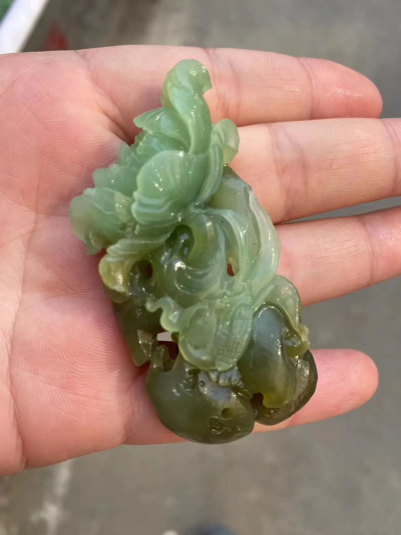 

rare Natural Original colour Nephrite HandCarved jasper attestation hetian jade pendant jade necklaces jewelry Noble gifts