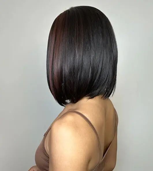 Women's synthetic wig black paired with brown