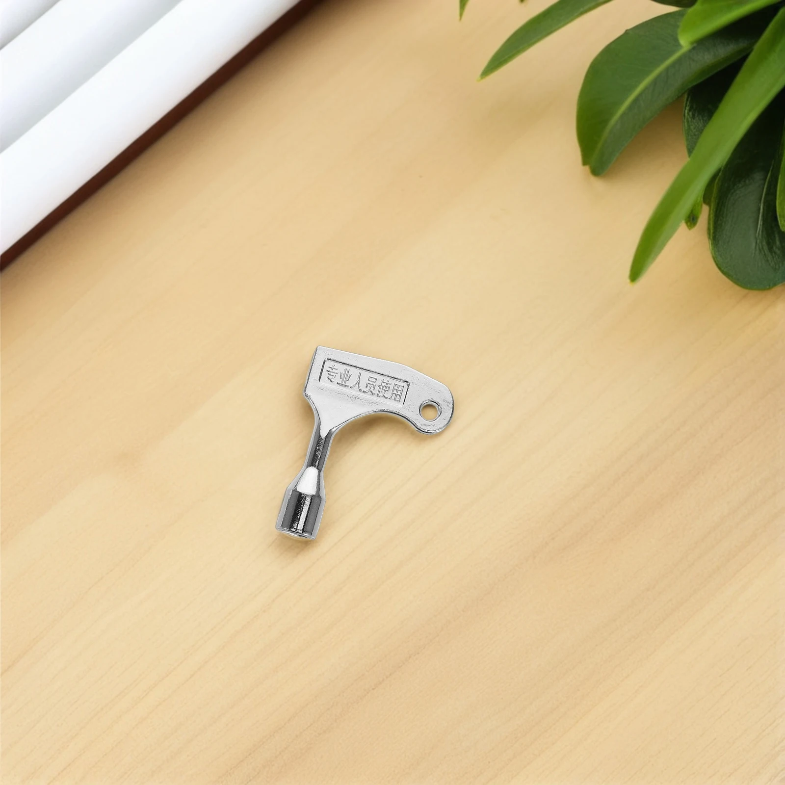 

2 Pcs Triangle Lock Key Metal Trash Bin Keys for Commercial Garbage Panel Spanner Accessories