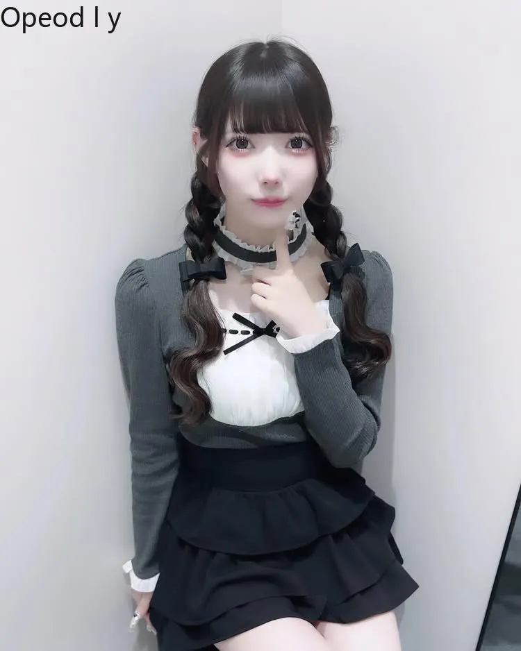 

Japanese Sweet Girl Round Neck Lotus Leaf Edge Chiffon Splicing Top Maid Wind Neck Long Sleeve Versatile Top T-shirt 2026 Spring